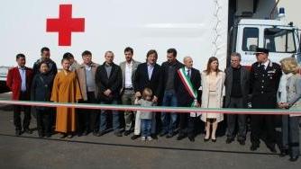 La cerimonia della donazione dei nuovi mezzi avvenuta al Lanificio Bellucci