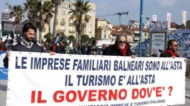 <b>PROTESTA. </b>I balneari saranno in corteo a Roma