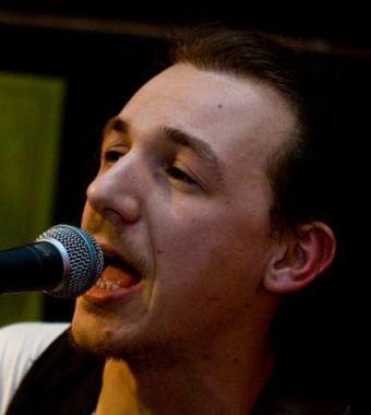 Samuele Bors&ograve; domani sera al Blitz 