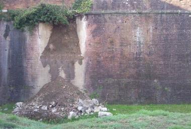 Il Bastione in stato di abbandono