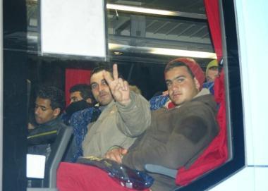 Larrivo di alcuni migranti a Livorno   
