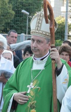 Il vescovo Simone Giusti 