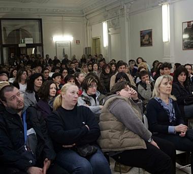 I genitori presenti alla riunione marted&igrave; sera e il sindaco Rinaldo Vanni  