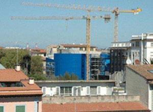 L'ex Odeon diventa blu Cosa ne pensate?