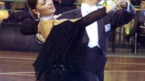 Stefano Gozzoli e Gaia Betti impegnati nella danza