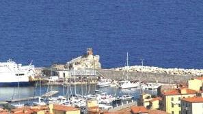 Una veduta dell’abitato di Rio Marina