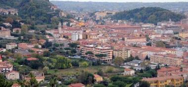 «Sindaco oltre le righe la politica non c'entra» Dura replica di Angeli