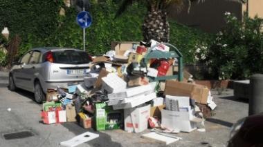 Segnalate al nostro sito altre situazioni di sporcizia e degrado in città