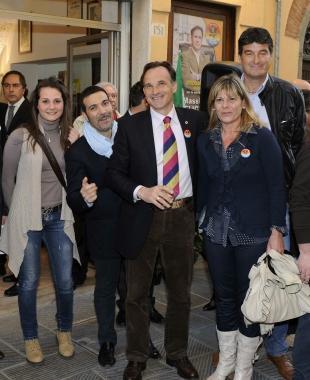 <b>FELICIONI </b>tra i suoi sostenitori al battesimo della sede in via Mazzini 