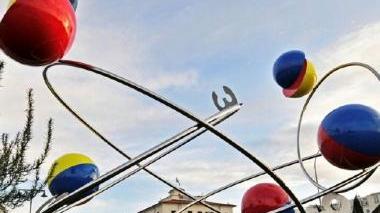 L’installazione al centro delle polemiche