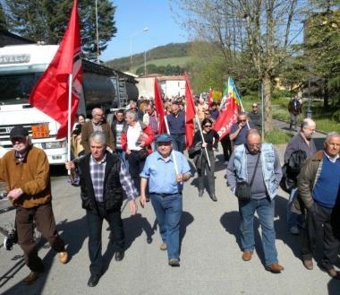 <b>IL CORTEO. </b>Alcuni dei manifestanti 