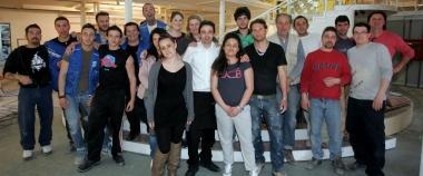 Lo staff al lavoro alla vigilia dellinaugurazione 