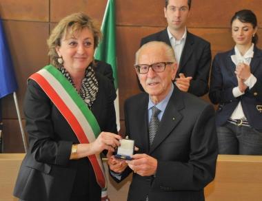 <b>GROSSO DORO </b>lambito premio consegnato ieri a Moeris Fiori       