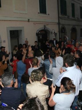 <b>SOLIDARIET&Agrave;.</b> Di tantissimi clienti del Barak&agrave; ai gestori del locale         