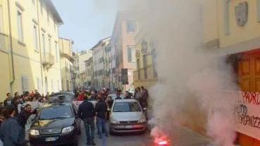 Il corteo degli antagonisti