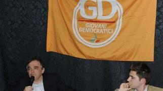 <b>CRITICO.</b> Enrico Rossi al comitato di Bonifazi
