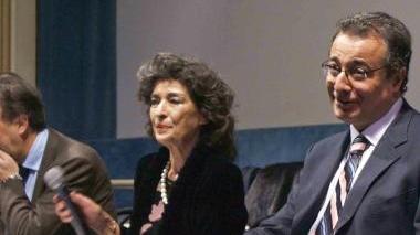 Il sindaco Lunardini e la presidente del premio Bettarini