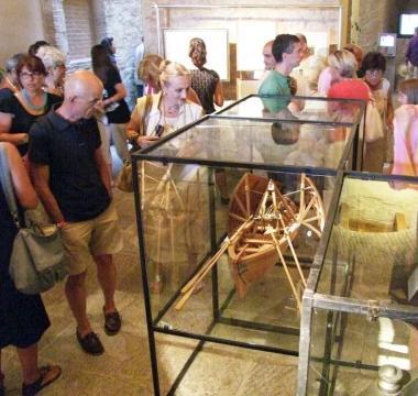 Il Genio pontieri per il montaggio del ponte militare di Leonardo