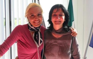 <b>SINDACO E CANDIDATA.</b> Monica Faenzi con Sandra Mainetti 