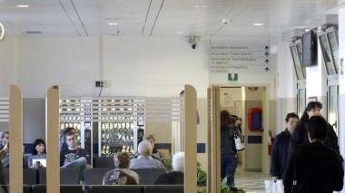 Altri tre reparti via da Santa Chiara