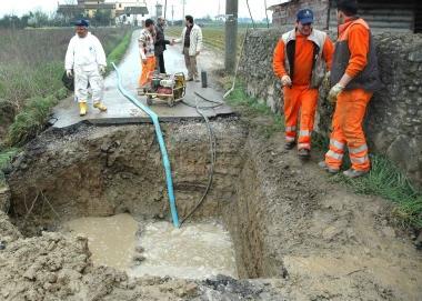 <b>ACQUEDOTTO DEL FIORA </b>operai al lavoro nella giornata odierna 
