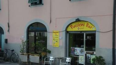 <b>BAR SVUOTATO.</b> Secondo colpo nel giro di due mesi e mezzo al bar Puccioni all’Arancio; sotto la titolare dell’esercizio commerciale amareggiata per la visita dei ladri