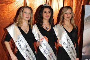 Le miss vanno in trincea