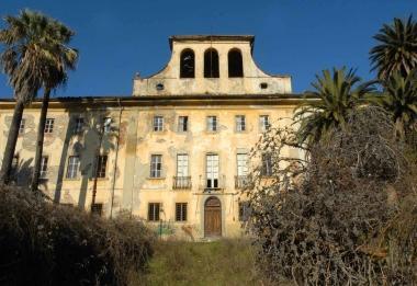 Il direttore Asl Scarafuggi e le ville Sbertoli 