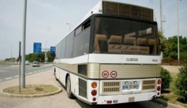 Muore sul pullman che lo avrebbe portato in gita in Austria