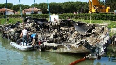 Uno dei relitti recuperati al Marina 3B