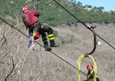 L’esercitazione dei vigili del fuoco