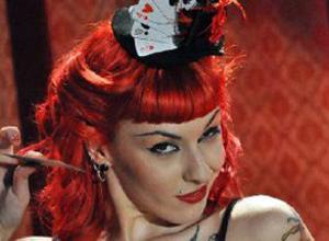 Da Grosseto a Sky "Lady Burlesque" è in piazza Dante