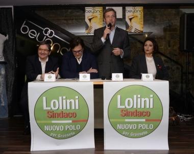 <b>LISTA.</b> Lolini con Pacella, Ulmi e Francesca Scopelliti 