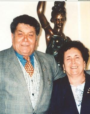 NOZZE D'ORO A Domenico e Serafina Luzzi S. Croce sull'Arno: «Auguri da Antonia, ...