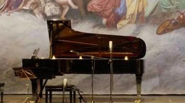 Virtuoso del piano per Bach e Scarlatti
