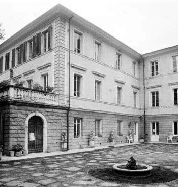 Villa Schiff: ieri è partita ufficialmente la corsa a 5 per il sindaco