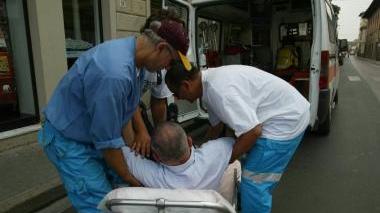 Un soccorso a persona: ieri mattina sono stati numerosi gli interventi nelle chiese della Valdinievole