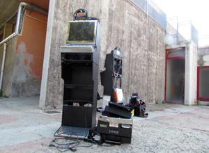 Nuovo furto di slot machine nella zona Garibaldi 