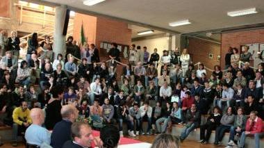 Gli studenti del Mattei in attesa della premiazione