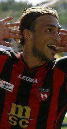 <b>25 ANNI.</b> Paulinho (Sorrento) 