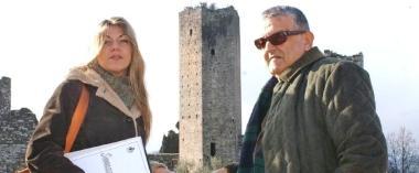 A sinistra lassessore alle politiche sociali Simona Querci 