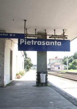 La stazione di Pietrasanta 