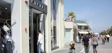 Negozi aperti contro il degrado