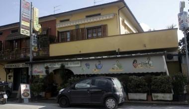 Furto sventato al pub: i ladri abbandonano le slot machine