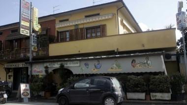 Furto sventato al pub: i ladri abbandonano le slot machine