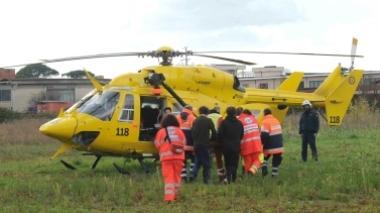 Incidente in un cantiere, 35enne soccorso con Pegaso