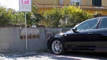 Un parcheggio «rosa»