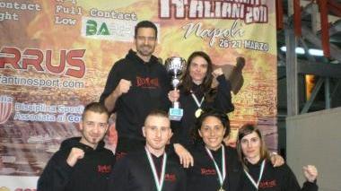 <b>KICK BOXE</b> La squadra pisana a Napoli
