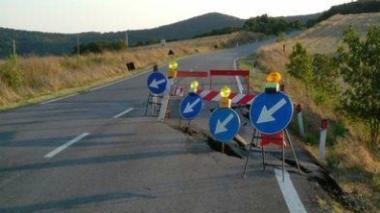 Una festa provocazione a Pomarance per le frane "maggiorenni"