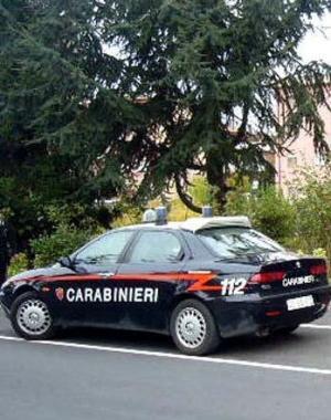 Una pattuglia di carabinieri 